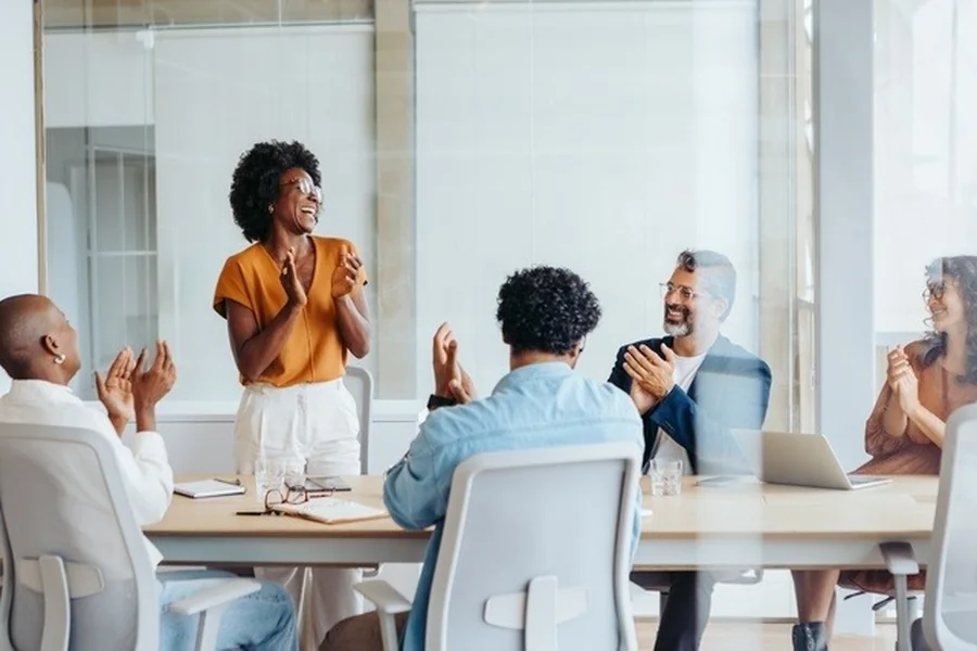 Case Studies: How Cross-Cultural Training Transformed Global Teams Case Studies How Cross-Cultural Training Transformed Global Teams